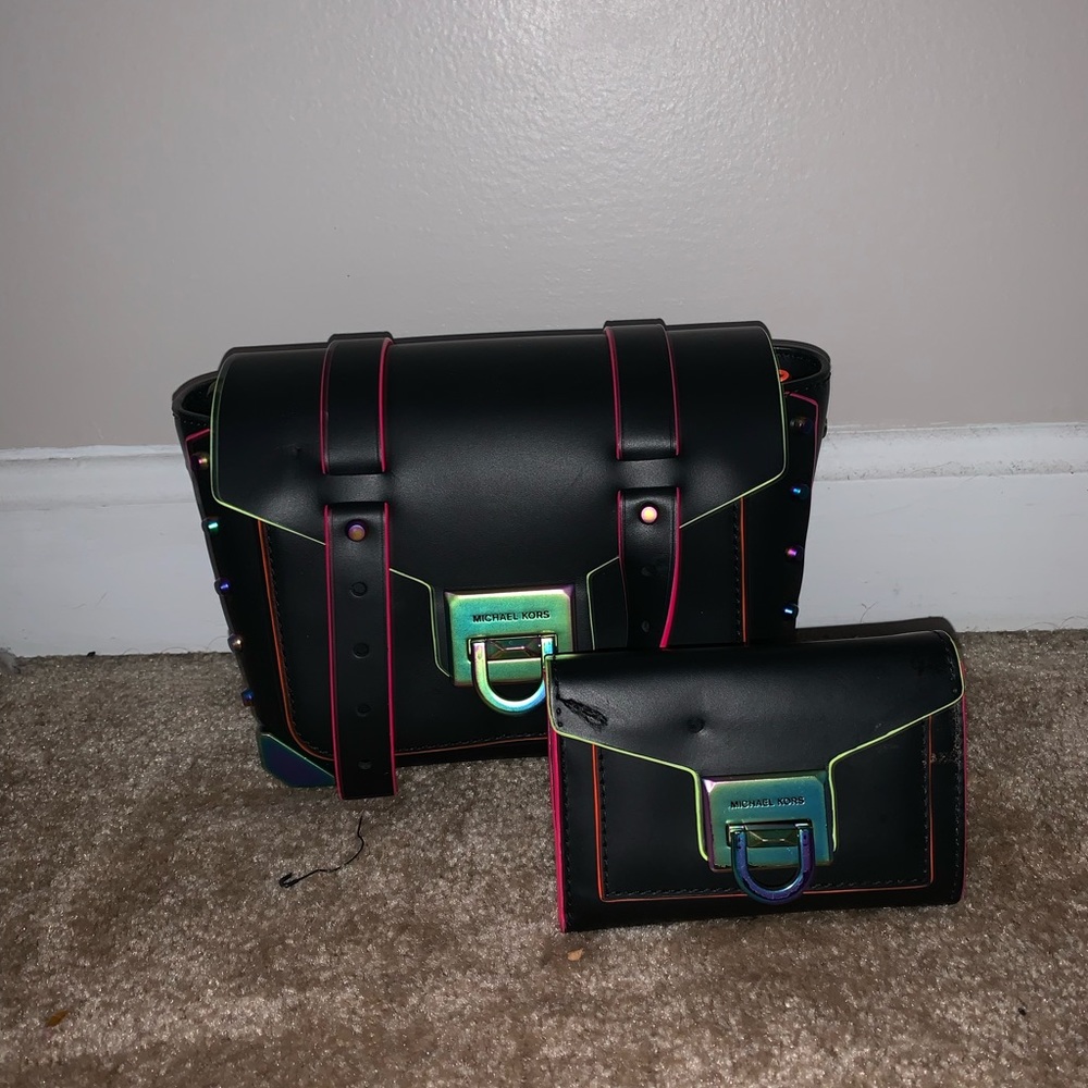 MICHAEL KORS Manhattan satchel ONLY
